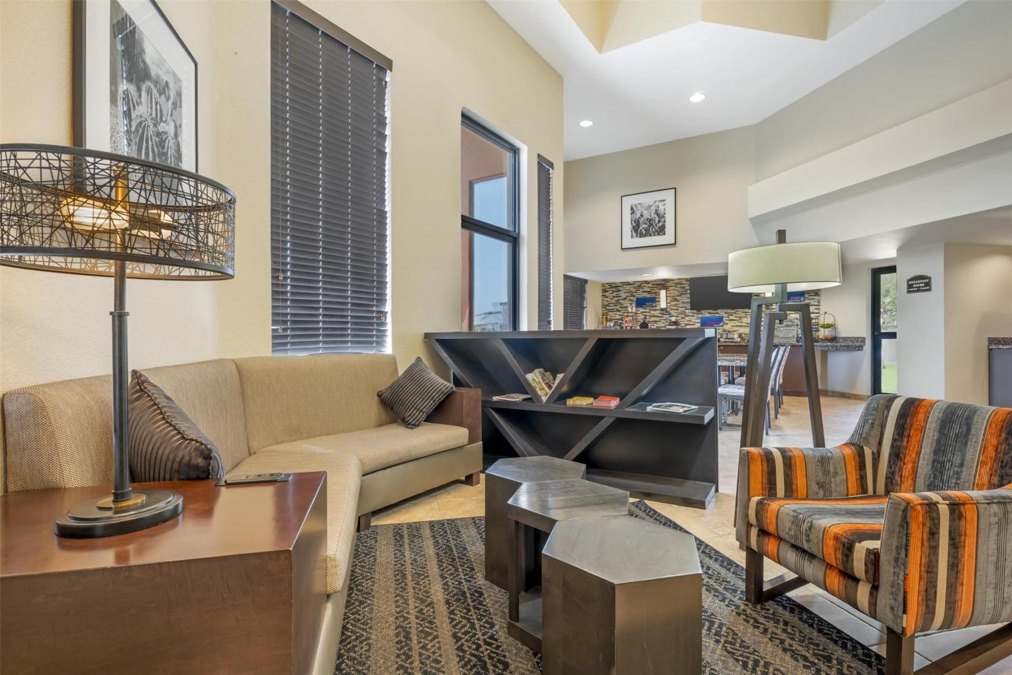 Western Of Hotel 3*